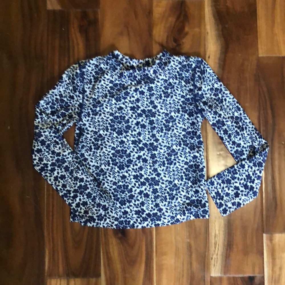 Gap Kids Girls rash guard size 6